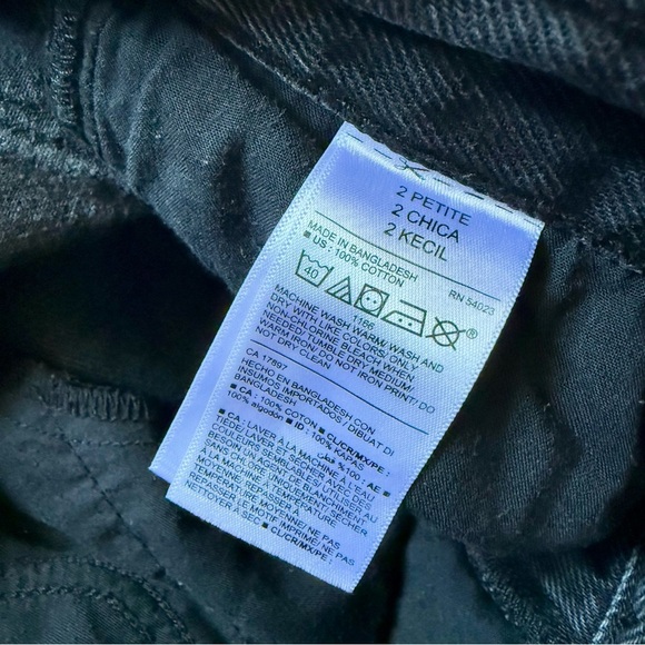 Old Navy Slouchy Straight Jeans Black Petite 2P - Picture 8 of 8